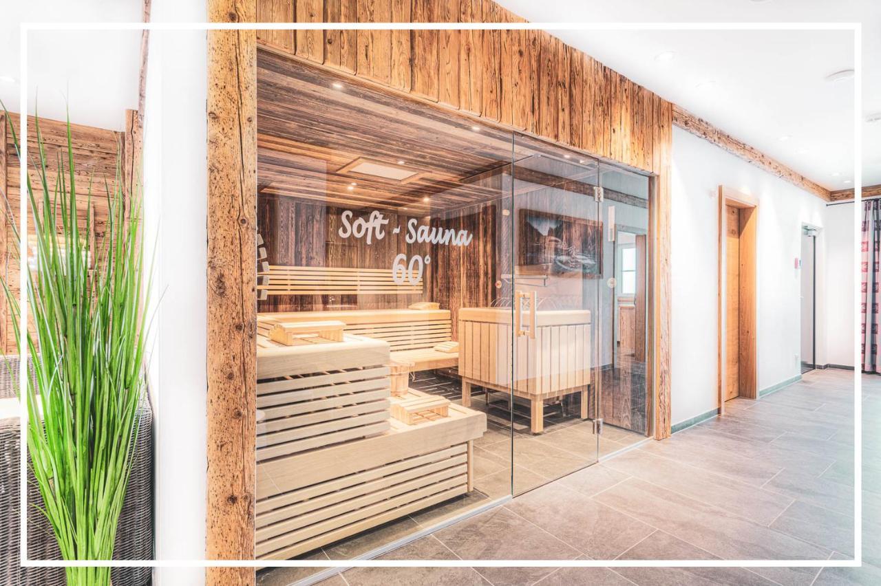 Gaeste-Appartementhaus - Urlaubsresort Hafele Sankt Jakob in Defereggen Exteriör bild